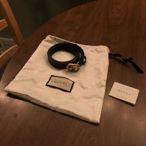 Gucci black GG skinny belt